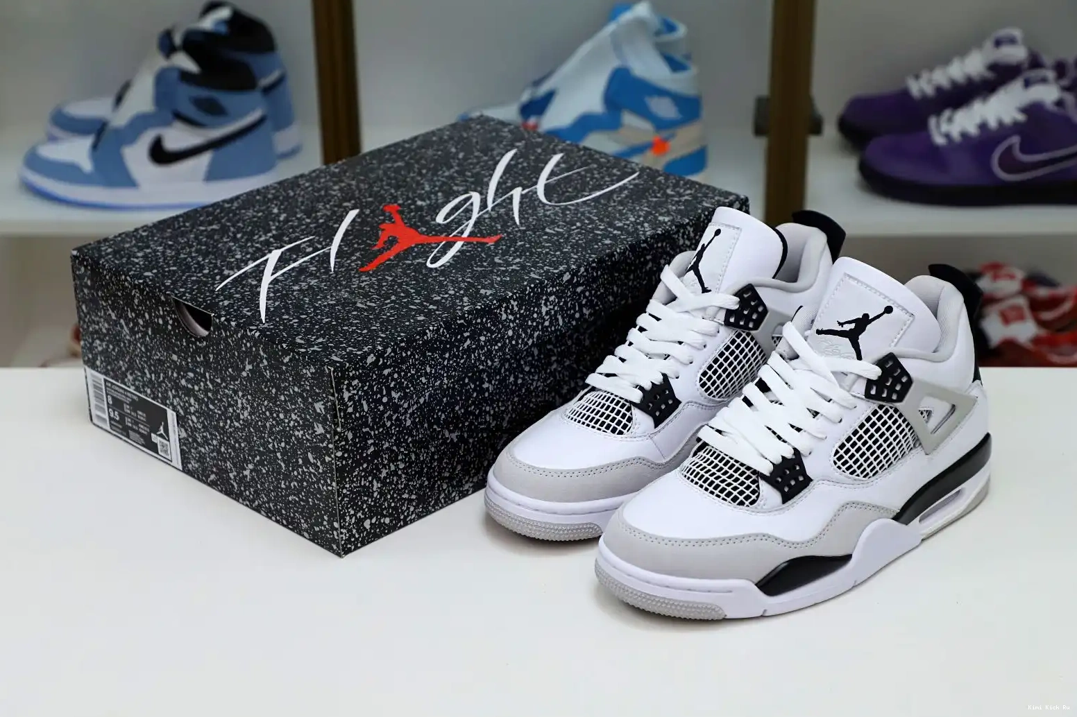 AIR BLACK MILITARY Kimikick JORDAN 4 0816